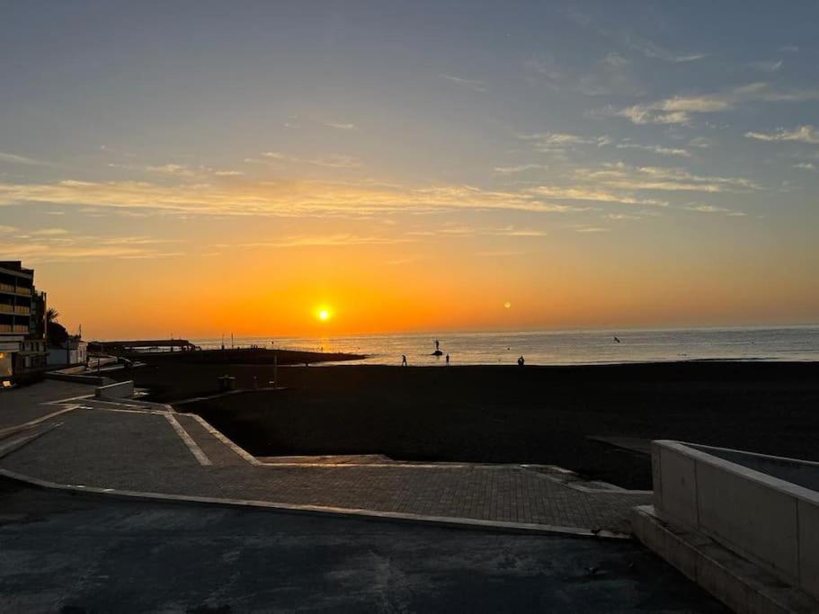 Pieds Dans L'Eau - Vue Sur Mer - Playa De Melenara Exterior photo