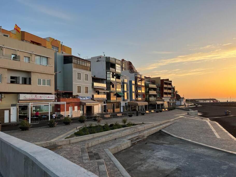 Pieds Dans L'Eau - Vue Sur Mer - Playa De Melenara Exterior photo
